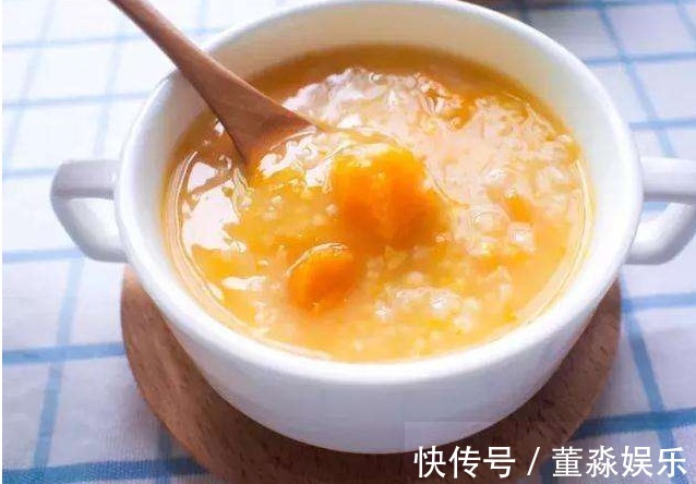 想要越吃越瘦，晚饭是关键，吃晚饭时做好4点，体重悄悄降下来