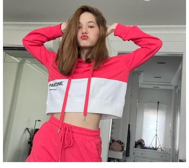 阿斯利康|泰女星Vi接种阿斯利康后出现发热、身体疼痛等症状