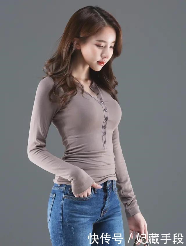 长袖 美女紧身长袖搭配经典搭配,尽显凹凸好身材