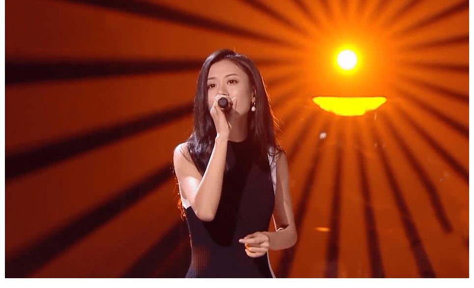 伍珂玥|《中国好声音10》首期迎来“神级选手”，堪比单依纯，网友：提前锁定冠军