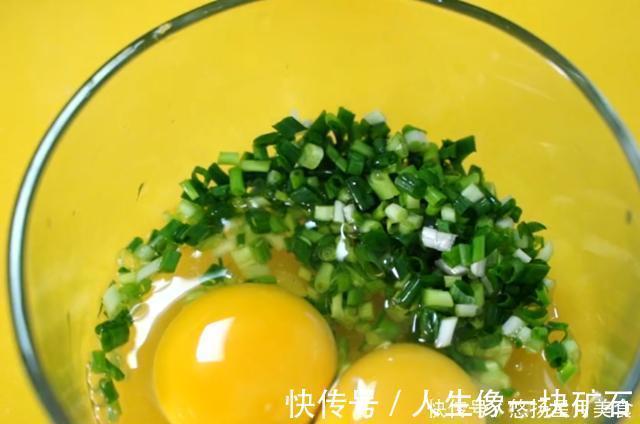 快速早餐饼的做法,15分钟搞定一顿饭,营养美味,比油条包子好吃