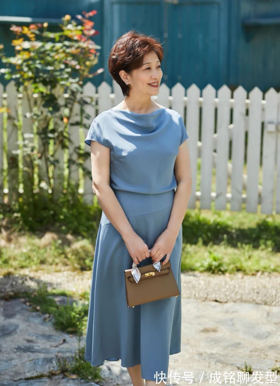 岁月|岁月不败美人，大龄女性的“法式风”穿搭，每一套都优雅都精致