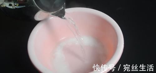 抹布脏了不用换新的, 用它泡一泡, 抹布立马干净如新, 赶紧去试试