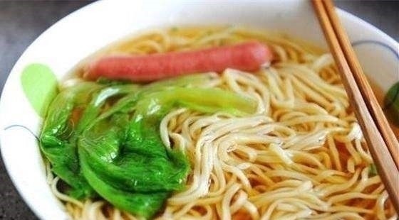经常食用面条,对身体好不好?却好多人不清楚,早知早健康!