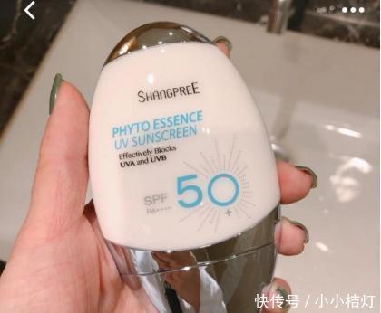 防晒霜|防晒“不踩雷”，安耐晒太强“比不过”兰蔻干皮用最好，你选哪个