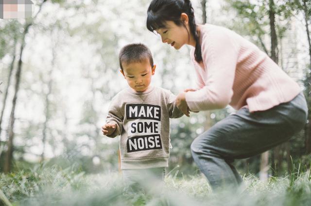 姜来|给儿子取名“姜奈”,上户口工作人员打错字,宝妈看完:不改了