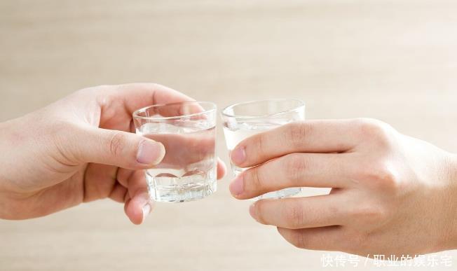 他汀药物的4个常见副作用,医师提醒:6种方法可降低风险