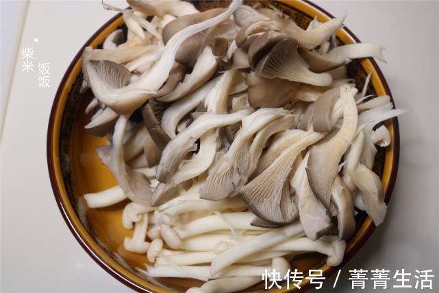 老豆腐|蘑菇和它是绝配,炖一炖,鲜香四溢,比大鱼大肉都好吃