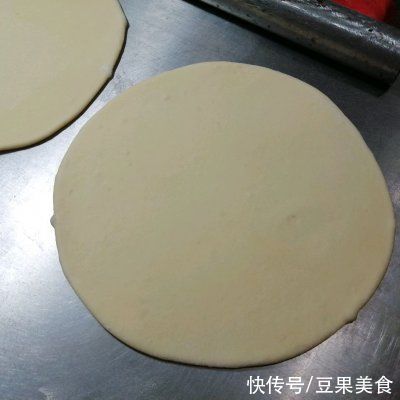 简单易做雪花肉桂面包！全家人都爱