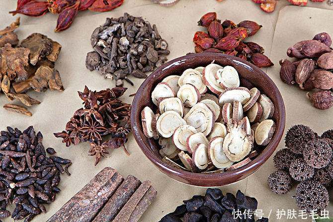 价值|脸上长斑怎么内调祛斑?价值几千的内调方案,都在这了!