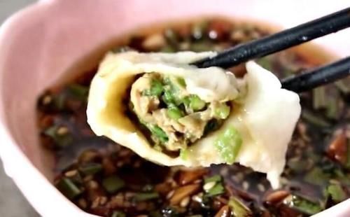 茴香|夏天,韭菜茴香靠边站,用它包饺子最香,3块钱1斤,我一周做2回