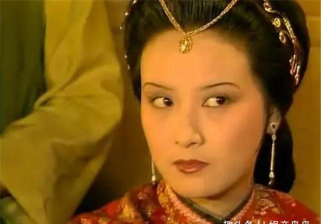 在劫难逃#红楼梦:尤二姐一死,凤姐注定在劫难逃,你看她踩了谁的雷?