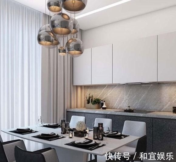 时尚|全屋平面吊顶真不错,餐厅包进厨房更实用,很高级的三房装修设计