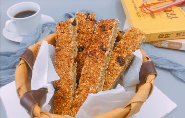 燕麦片除了冲泡还能怎么吃学会这个小零食,减肥常备