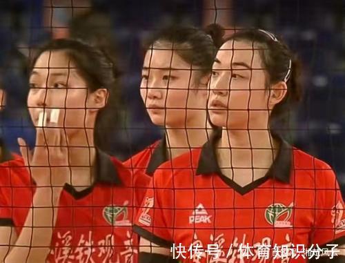 博斯科维奇|排位赛福建女排3-0横扫深圳！张轶婵缺席，队员低迷包壮没有办法