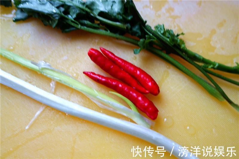 谷氨酸|夏季最爱的凉拌腐竹，做法简单，爽口开胃，美味下饭，健脑又瘦身