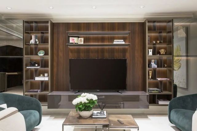 th786㎡ VERSACE、FENDI“联名”豪宅，太奢了！