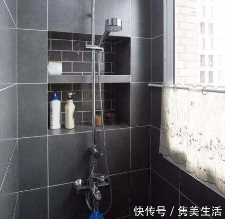 收纳|头一次见在卫生间墙上这样设计收纳，省钱实用不占空间，太聪明了