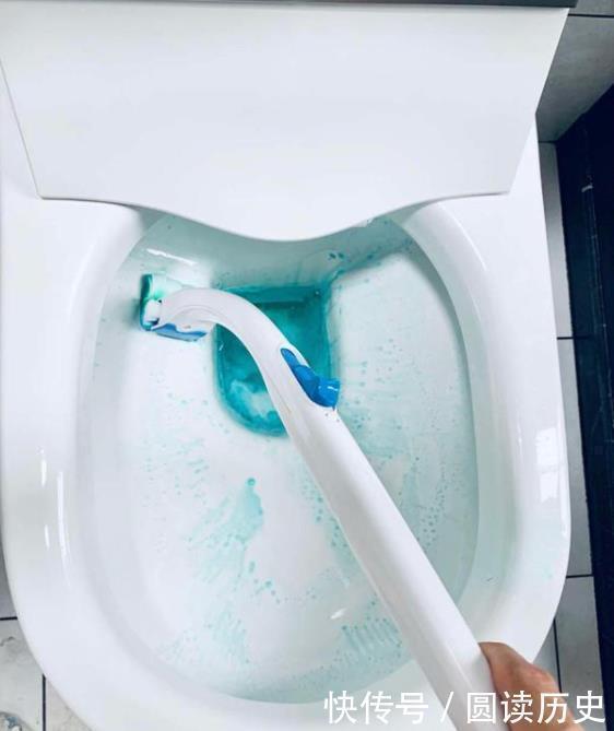 脚麻|不管你有多穷,咬牙也要给卫生间装上这些玩意儿,结实耐用还不贵