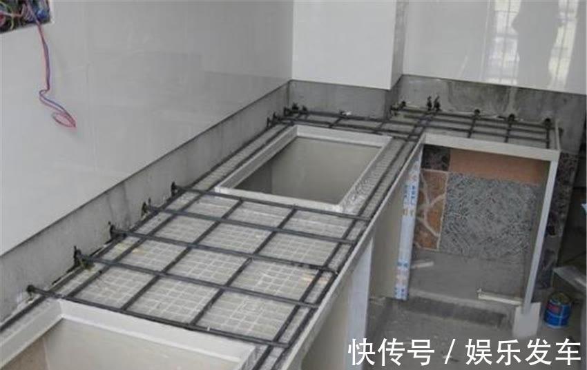 防水|为何越来越多人不定做橱柜，改用瓷砖做橱柜？它真有那么好吗？