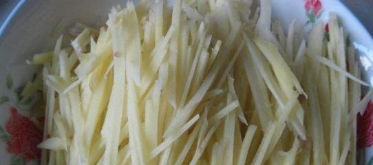 姜丝|入锅蒸熟,咳嗽流鼻涕再凶再猛,一次就好,老人小孩都好使