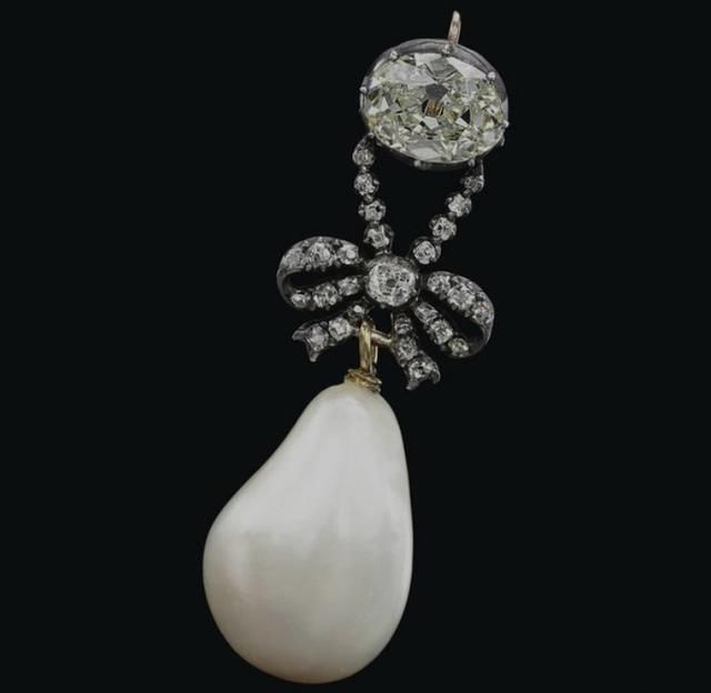  欧洲|欧洲贵族最爱的珍珠首饰，均来自大自然的馈赠，温润优雅彰显贵气