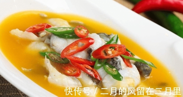 鸡汤|醋椒鱼头酸辣咸香，尝一口略带带辣，鱼肉鲜香味美