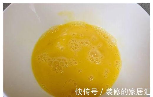 1把面条,2个鸡蛋,碗里一拌,汤汁浓郁,快速光盘,10分钟搞