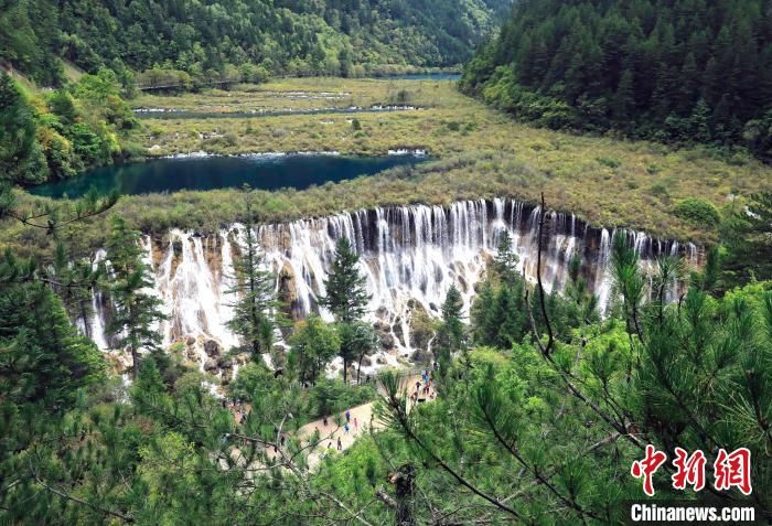 陈浩然|四川九寨沟景区全域恢复开放 每日最大承载量4.1万人次