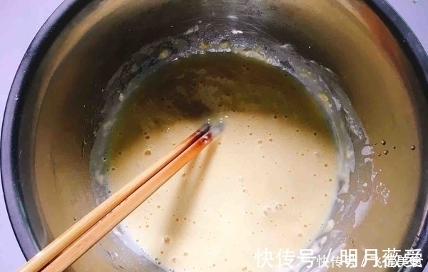 鸡蛋|这是鸡蛋饼最简单和省时间的做法，超适合做早餐，味道好营养足！