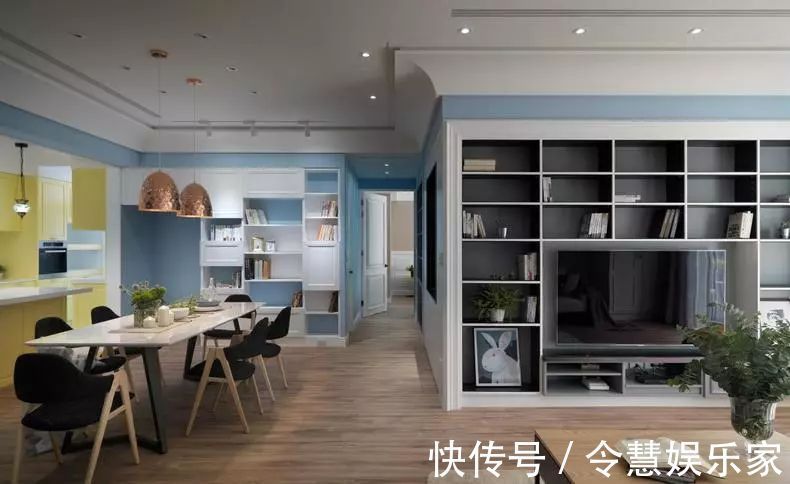 背景墙|新婚夫妇买老户型二手房，北欧风+超强收纳，背景墙设计惊艳！