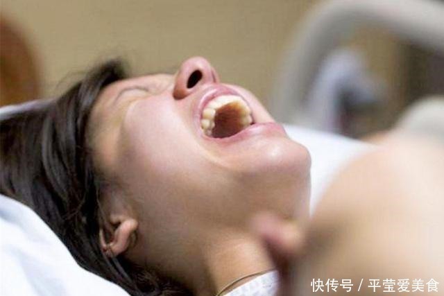 备皮|产妇备皮遇到男医生连忙说不,一旁的护士笑了:没见过这么害臊的