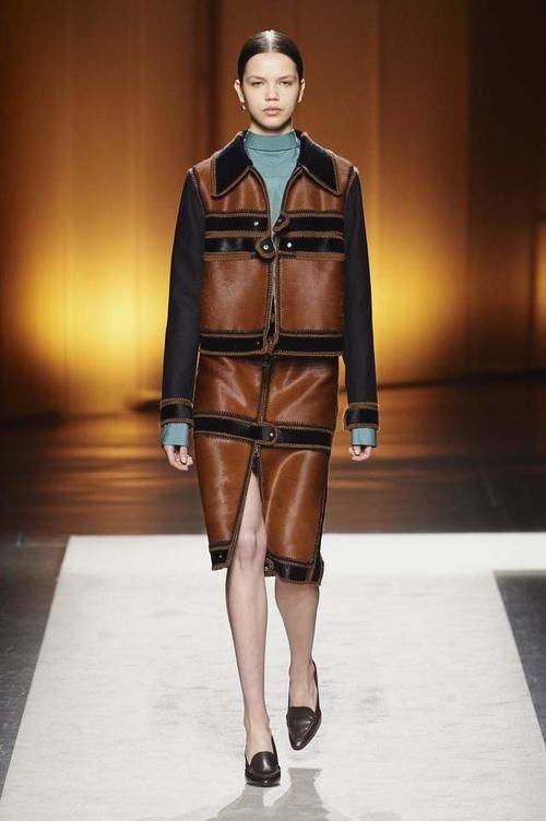 哪些颜色可以搭配在一起？盘点秋冬5个经典搭配：颜色搭配分析