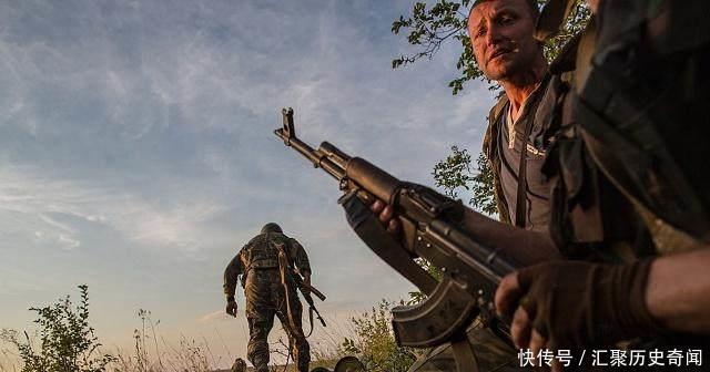 间谍|“间谍与叛徒”麦金特耶评论-关于冷战超级间谍的令人震惊的故事！
