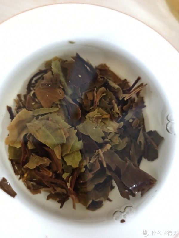 中粮|茶 篇十六：周末在家泡中粮的老树白茶。