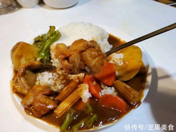 马铃薯|马铃薯鸡肉咖喱饭，微微辣度，下饭超级神器