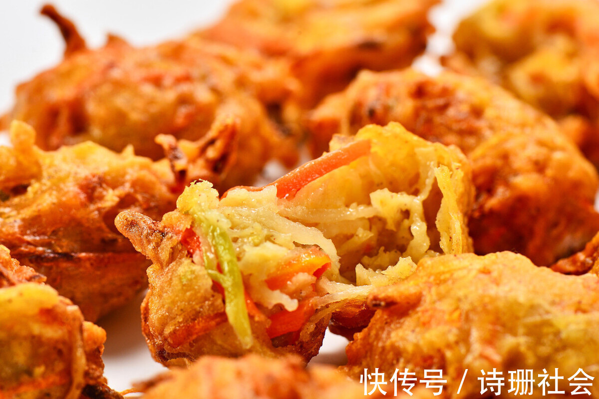 炸丸子|炸萝卜丸子,别再放面粉了,多加这2味料,金黄酥脆,凉了也不硬
