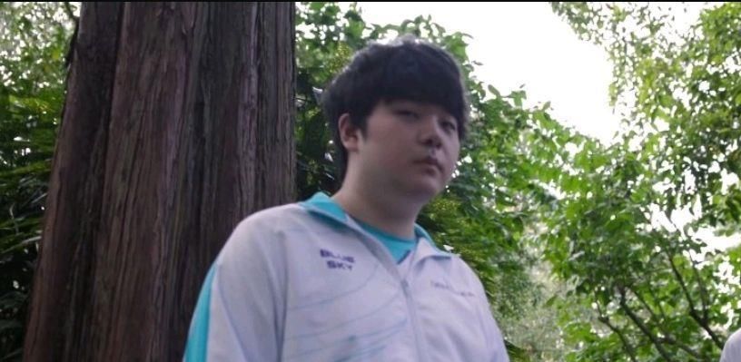 DWG|Sofm首谈DWG打野：他男枪、豹女比我猛，但我有一个点比他强