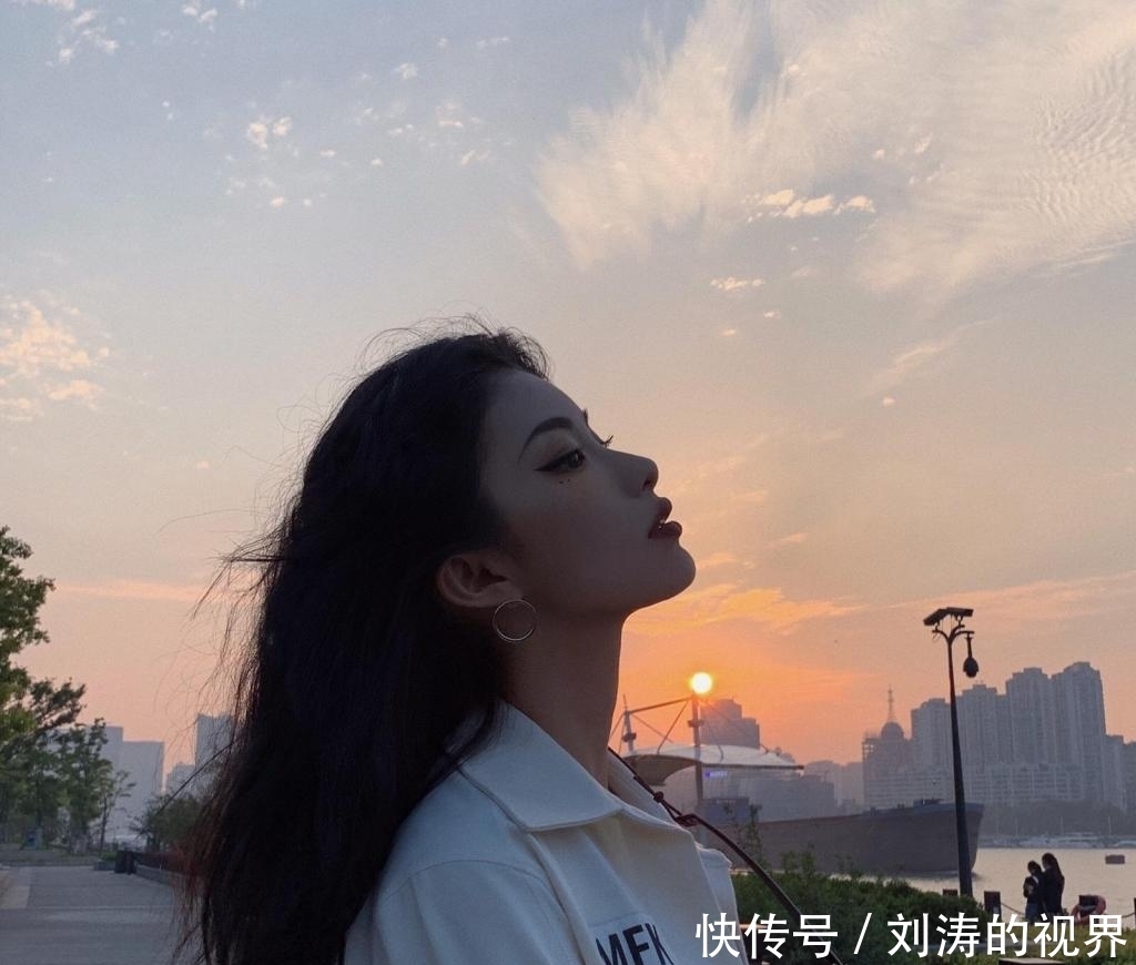 毛孔|女生要怎样远离草莓鼻呢