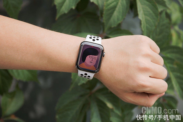 奥林匹克|戴上Apple Watch 开始一场朋友之间的“夏日奥林匹克”