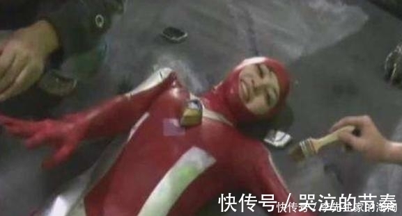 圆谷|苍月奥特曼不是奥特曼，暴露了皮套下的女演员，然而却无人不知