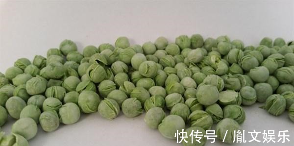 豌豆|女性不想变老，不妨多吃几种食物，减轻皱纹、色斑，越来越年轻