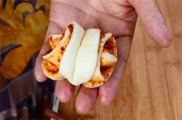 辣椒面|教你在家轻松蒸花卷馍,原来做法那么简单,看一遍就能学会