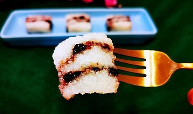 一次就能成功的蒸米糕,好吃到转圈圈,家中有锅的都能做