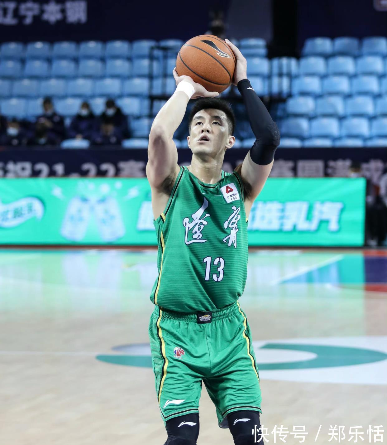 北京首钢|郭艾伦暴砍36+9+8!辽宁复仇首钢,夺CBA半程冠军,林书豪17分
