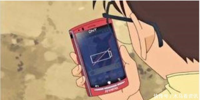 柯南才是真正的手机收藏者,仅仅一年级的他居然拥有6个手机