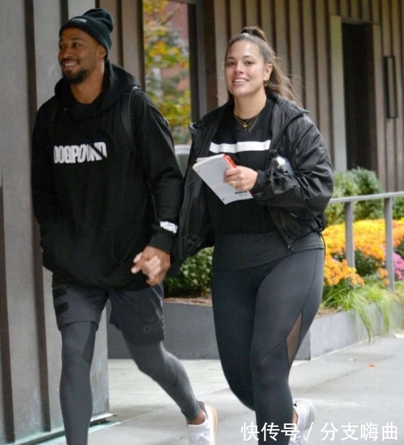 格拉汉姆|190斤的大码超模,坚持高强度训练,练出虎背和象腿!