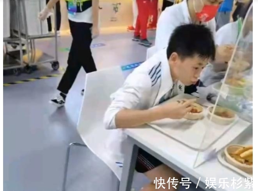 奧運會|全紅嬋最大困擾被曝光,師姐直言比賽不用太擔(dān)心,主要是控制飲食