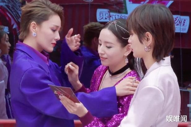 《浪姐2》董洁发文告别,仅有一位姐姐上线互动,存在感低被实锤