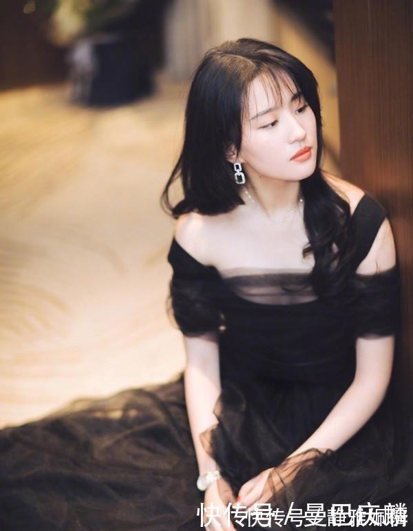 土气|女人过了50岁,尽量避开这3种发型,尤其是第2种,又老又土气